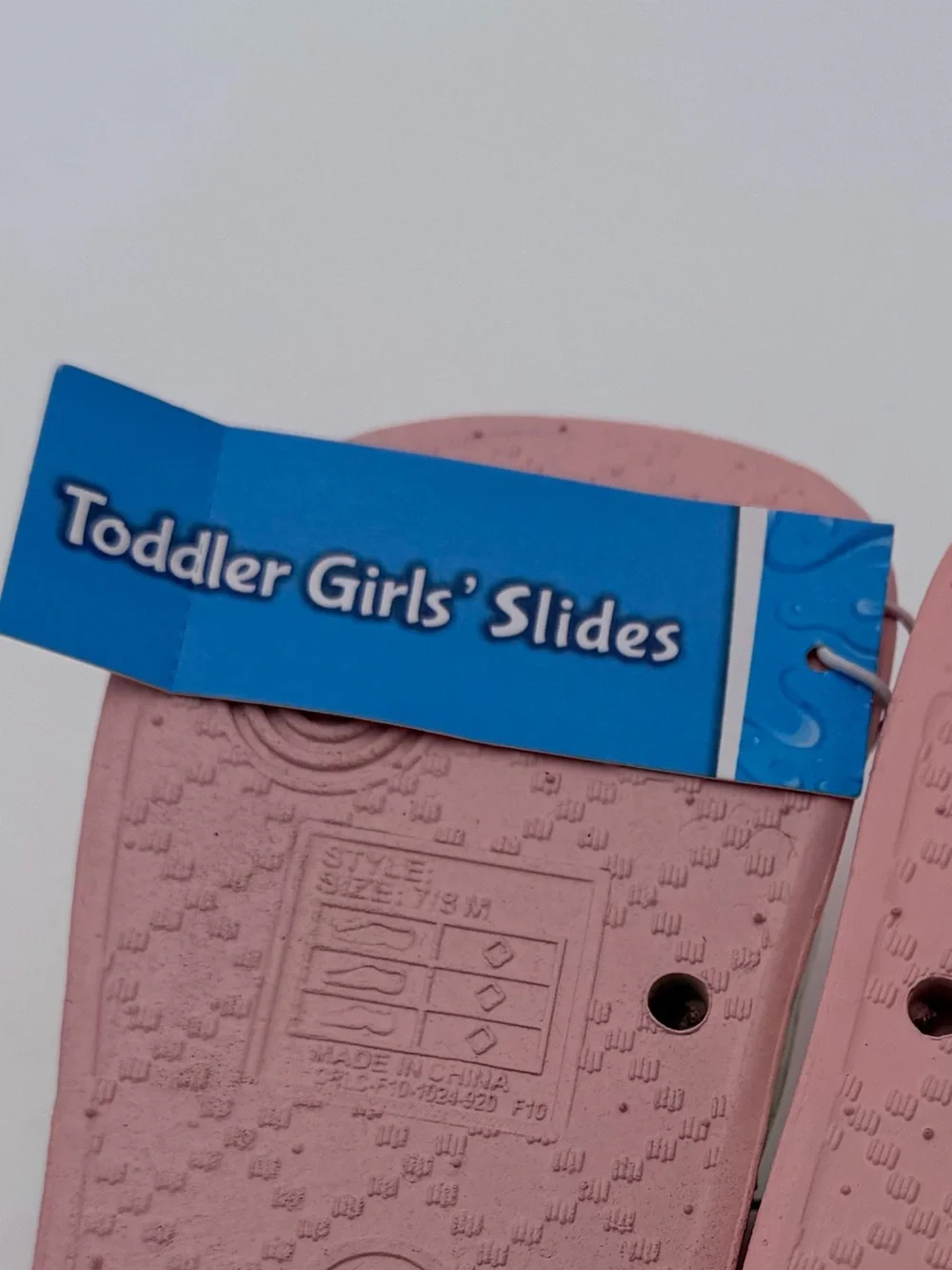 Kids Pink Unicorn Slide Sandals 7/8